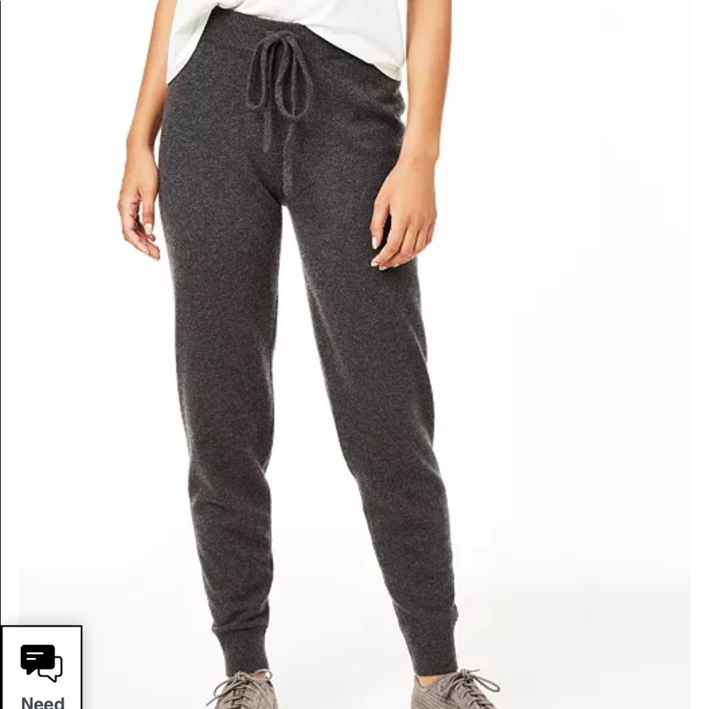 Grey cashmere joggers